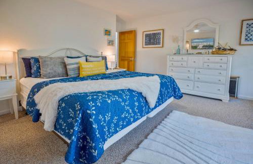 Waterfront luxury w-beach resort-pool-golf-tennis-fishing & views! - Foto 32