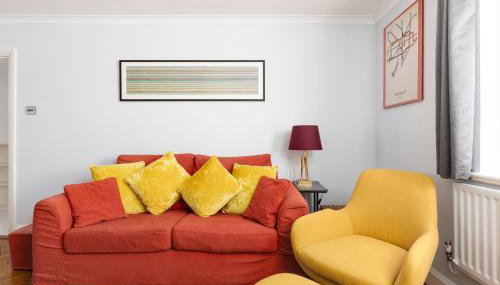 Bright 1BR Bloomsbury Flat by King's Cross - Photo 4