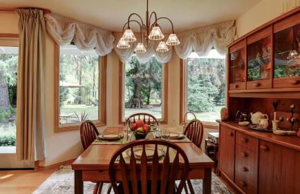 Riverside Bliss Cozy Beds, Fireplace and Gbit WiFi - Foto 23