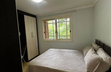 apartamento em bairro nobre suíte com ar condicionado e banheira com hidromassagem - Foto 8