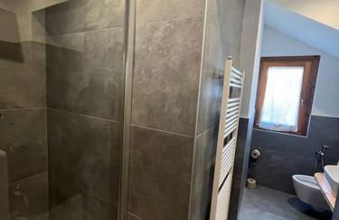 Neve monolocale, ottima posizione, posto auto. - Photo 13