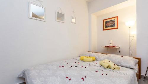 Studio apartman u kući s bazenom - Foto 4