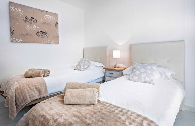 Villa Corrib - Photo 12