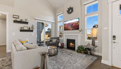 Colorado Modern Retreat with King Beds, Pickleball - Foto 4