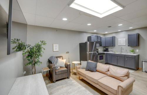 Modern Yankton Apartment Near Riverside Park! - Foto 1