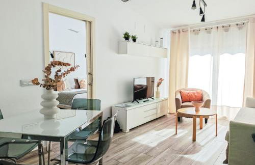 AZZ Sevilla Torre de la Plata Apartamentos - Photo 148