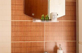 Central & Riverfront Room 2 - Photo 25