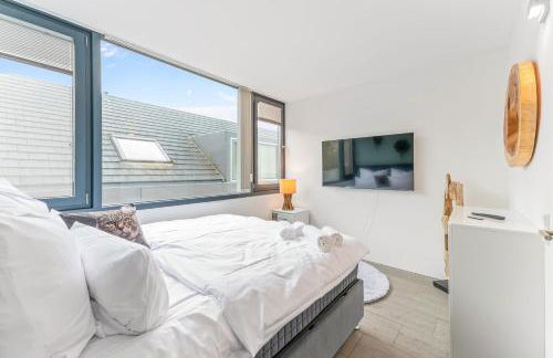 Tropic Love - Seezugang - Seesicht I BeachParadise I Massage - Trampolin - Light Show - Parken - Cinema Feeling - BBQ - Foto 7