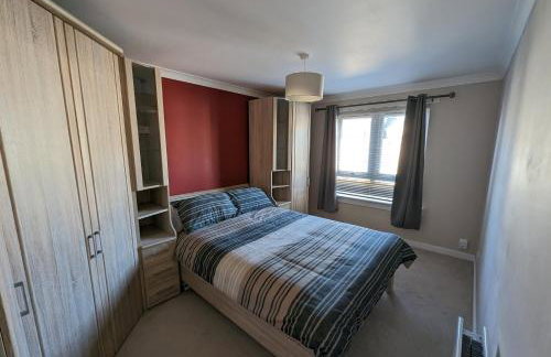 Great Location, large 1 bed flat with parking - Foto 4