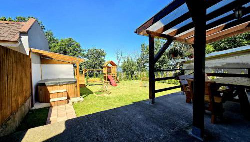 Dom z jacuzzi, house with a hot tub - Foto 2