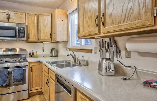 4BR Spacious & Comfortable Mid-term & Corporate Rental - Photo 15