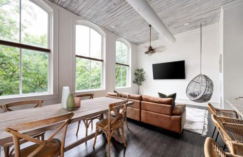 Downtown Loft - Walkable to Dining and Entertainment - Foto 26