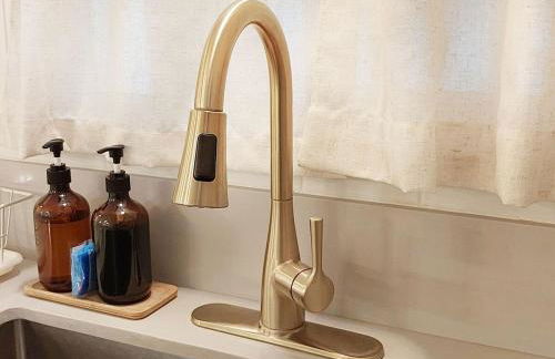 Centrally Located Charming LA Home with Food Scenes - Foto 18