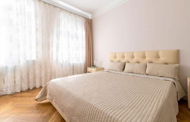 Spb2Day Ulyana Gromova pereulok 8 - Foto 15