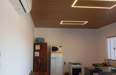 Micro casa com ar condicionado 2km da prainha - Foto 27