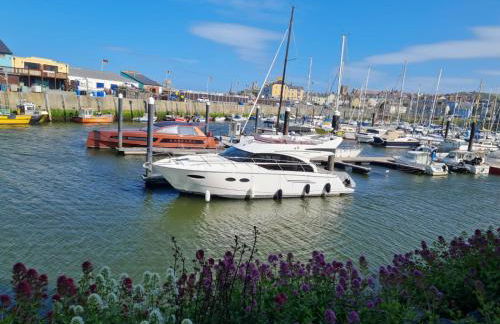 Spacious Luxury Escape with Sea Views and Pet Friendly at Clarach Bay - Foto 45