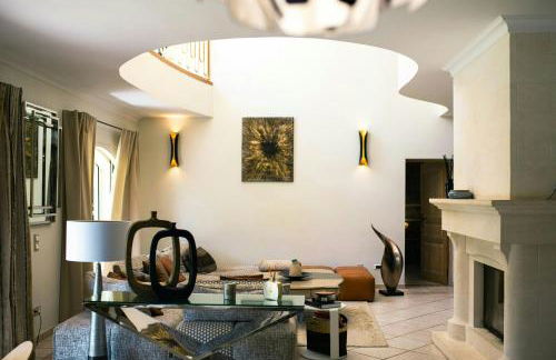 Villa Provençale Avec Vue Sur La Forêt Et Piscine - Foto 35