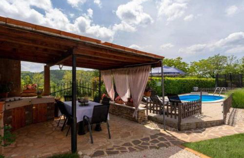 Casa Sara and Sasha near Motovun with private pool - pet friendly truffle paradise - Foto 15