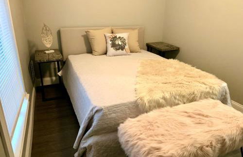 The Blackjack Duplex - Private Yard & Parking, Near Falls & Casino by Niagara Hospitality - Foto 34