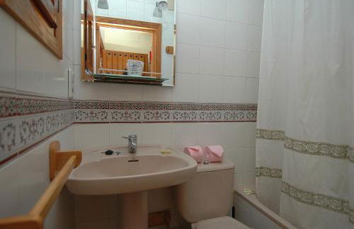 Apartamentos Turísticos Rural Los Tinaos - Photo 37