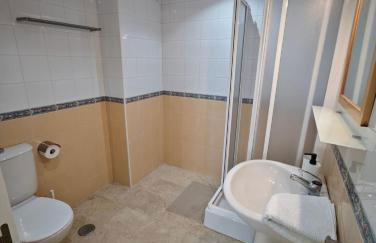 Vista al Mar con Terraza - Costa Ballena Apartamento primera linea de playa - Photo 6