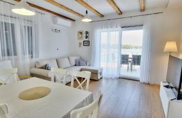 Captain's House Primošten - feel the sea - Photo 1