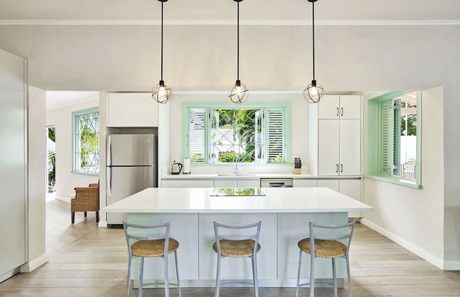 Southwinds Beach House is a 3 Bedroom With Exquisite sea Views - Foto 7