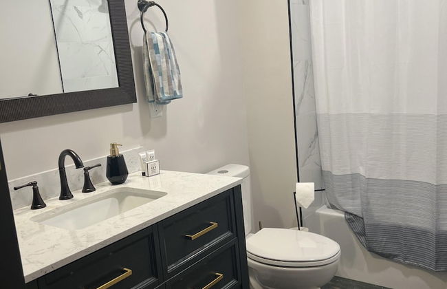 Elegant Edgy Loft on Historic Alley Parking - Foto 67