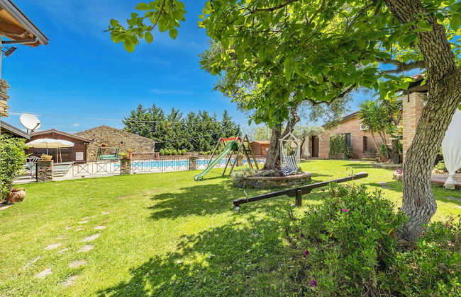 Local Stone Cottage With Shared Pool - Foto 16