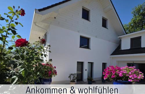 Die Perle am Teich ist Ihre exklusive Ferienwohnung mit Klimaanlage und großer Terrasse im Harz - Foto 2