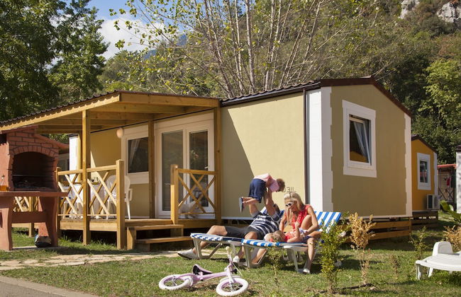 Mobile homes - Photo 39