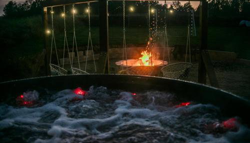 Ostoja Lemany - domki na Kaszubach, sauna, balia-jacuzzi, plac zabaw, tyrolka , dwa boiska, miejsce na ognisko, grill gazowy - Foto 2