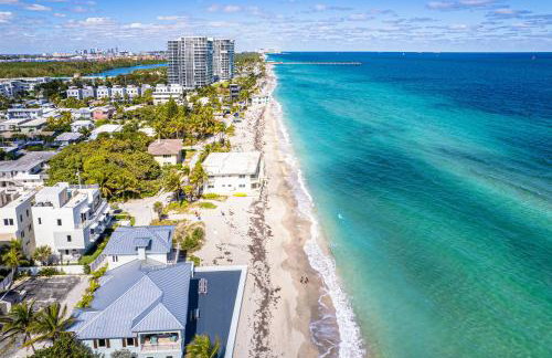 Walk to Hollywood Beach: Luxury Family Getaway! - Photo 46