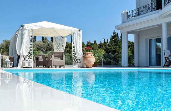 Villa Noulia With 4 Bedrooms and 2 Bathrooms - Photo 1