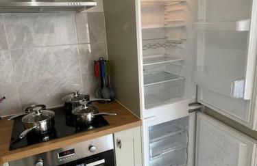 2 bedroom, Parking, Hounslow St - Foto 7