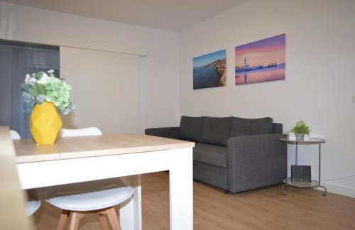 Floridos Playa Piso reformado de 2 habitaciones a 50m de la playa - Foto 12