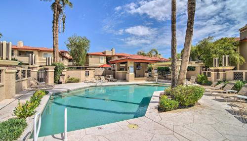 5 Mi to Hiking and Golf Phoenix Gem with Pool Access - Foto 3