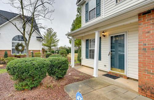 Central and Spacious Townhome in Greensboro! - Foto 29