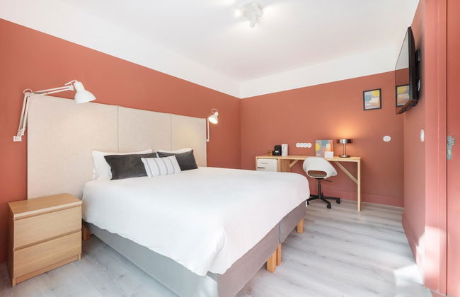 Olala Rainbow Suites - Photo 10