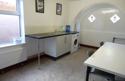 Huge 9 Bed Property Sleeps 17, Near NEC, City Centre, HS2 - Foto 50