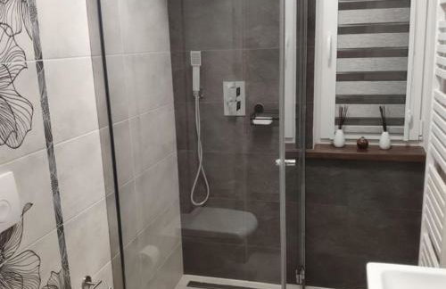 Dom nad rzeką - Foto 11