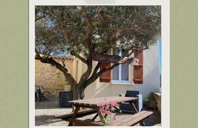 Les Gîtes sous l' Olivier en Camargue - Photo 65