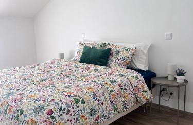 Casa da Joana T2 no Centro Histórico de Angra - Photo 21