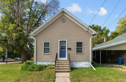 Central Oshkosh Stay - Walk to Lake and Downtown - Foto 5