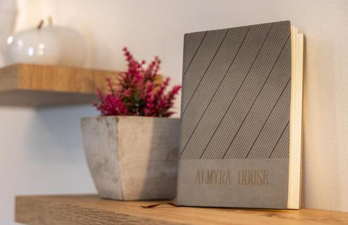 Almyra House - Photo 14