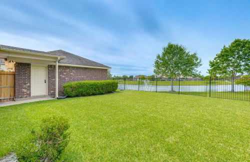 Pet-Friendly Home with Patio and Yard in Rosharon - Foto 26