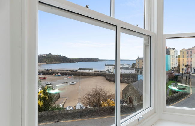 Azure - Sea Views Town Centre - Foto 16