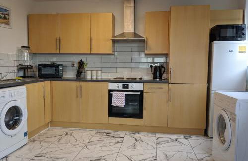 picturesque - 2 bedroom central flat - Photo 11
