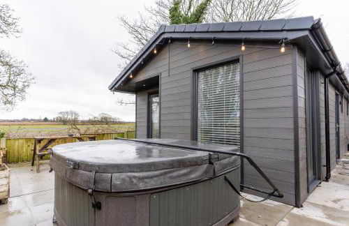 The Slipway Cabins with Hottub - Foto 59