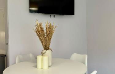 Brand new Flat 5 with Free Parking and fast WIFI - Foto 6